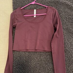 Athleta Long Sleeve Crop Top in Deep Purple